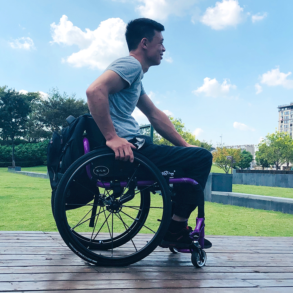 sedia a rotelle attiva rimovibile in lega di alluminio ultraleggera e ad alta resistenza per portatori di handicap